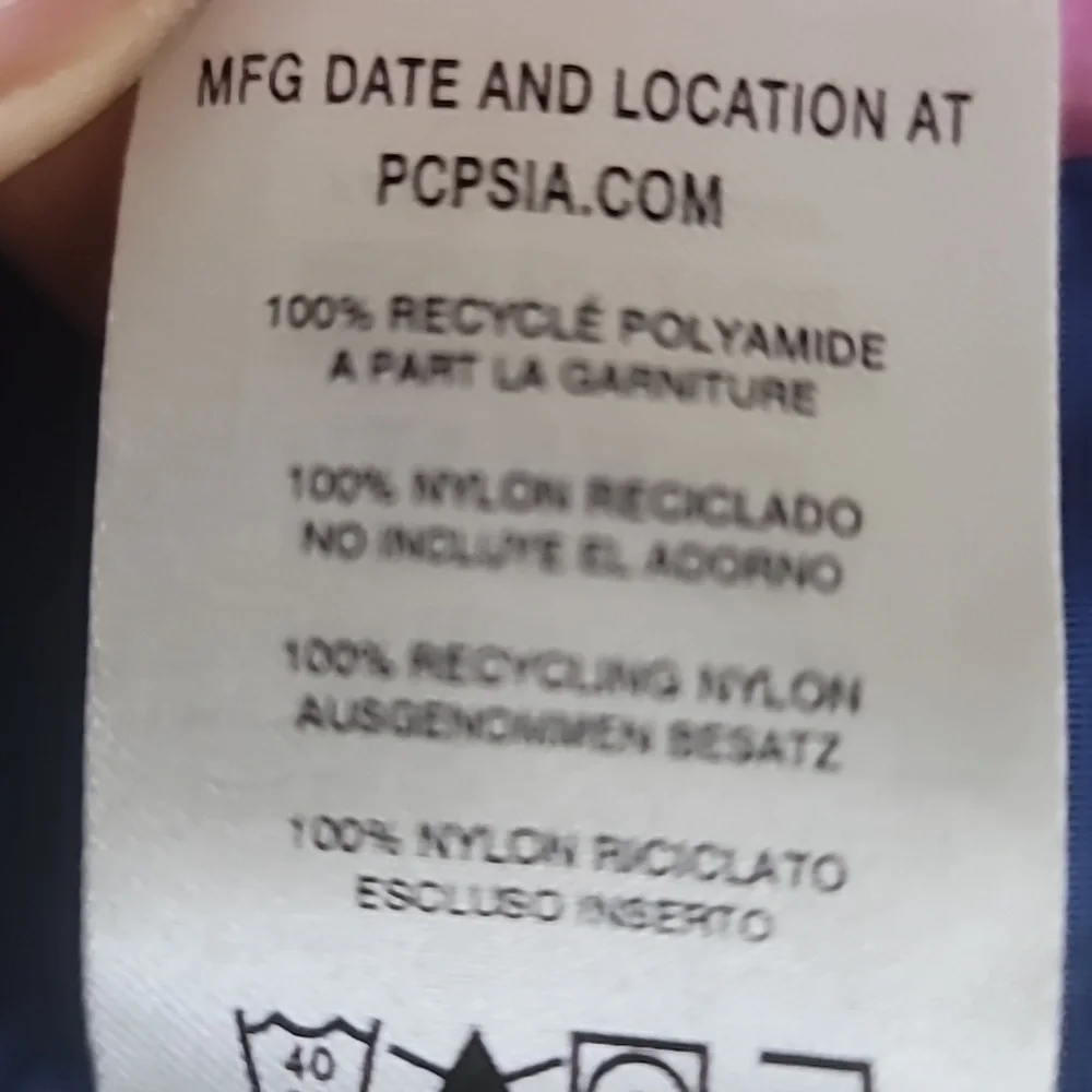 Women's Patagonia Wave Maker Board Surfing short Pink & Blue Stripe SZ 8 - Picture 9 of 15